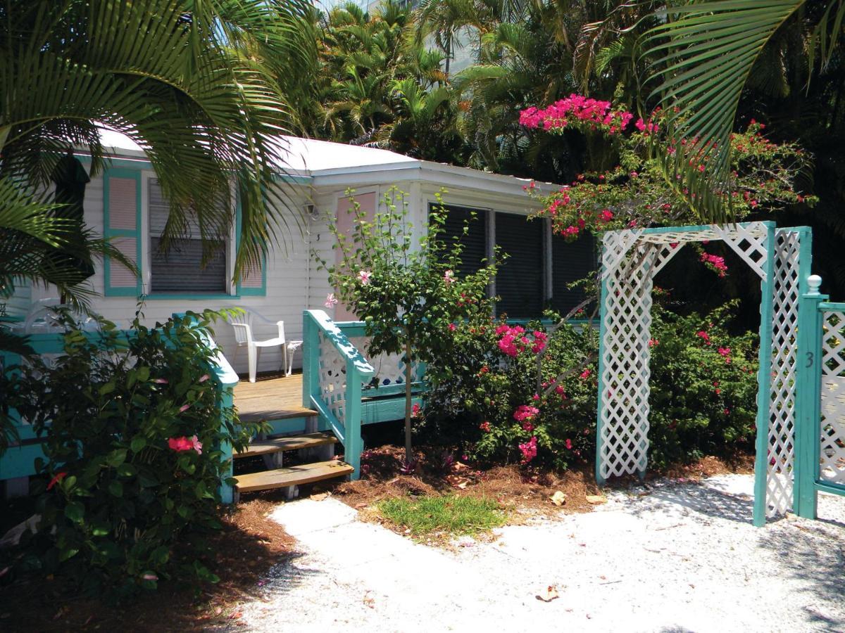 Gulf Breeze Cottages Sanibel Buitenkant foto