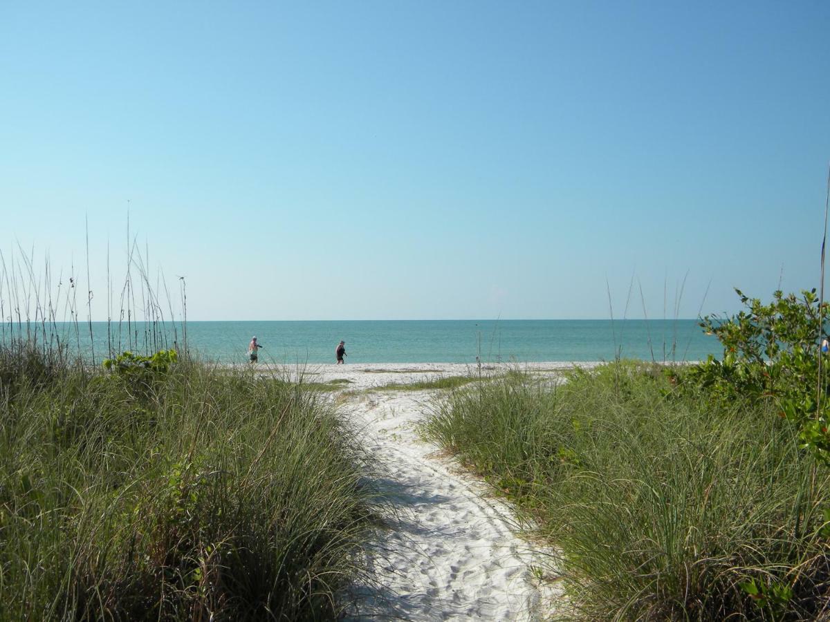Gulf Breeze Cottages Sanibel Buitenkant foto